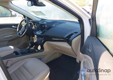 2017 Ford Escape Titanium from USA, damaged, VIN 1FMCU9J96HUB71628